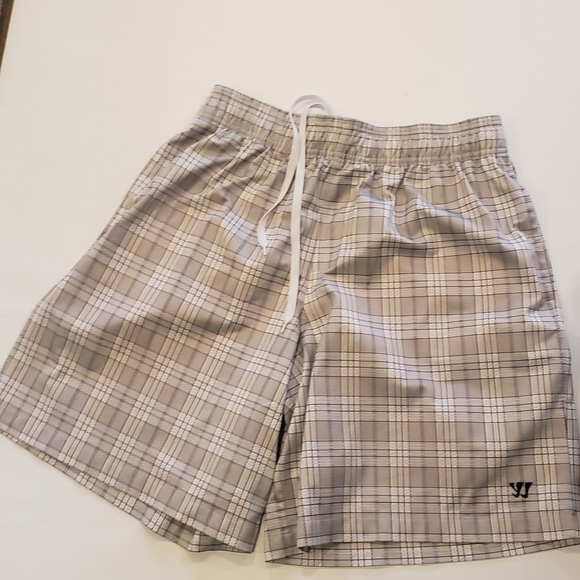warrior Other - Worrior gray/black plaid short size large